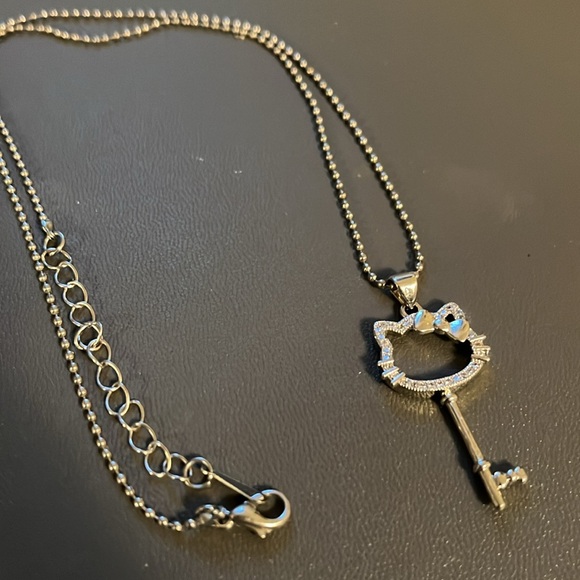 Hello Kitty Key Rhinestone Necklace - Picture 2 of 3